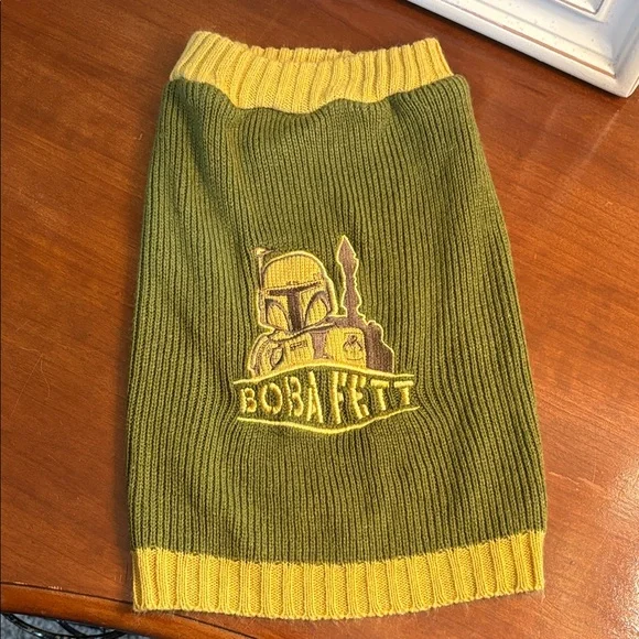 Star Wars Boba Fett Dog Sweater - Green and Yellow size small/medium - Picture 1 of 7